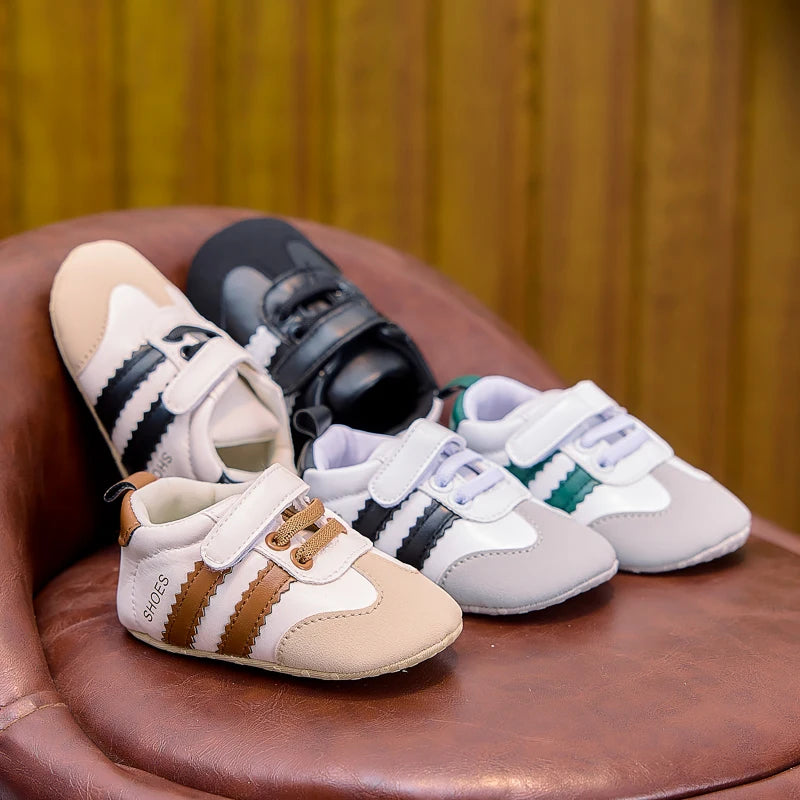 Spring and Autumn Baby Shoes, Color-Blocked Striped Velcro Baby Shoes, Soft-Soled Newborn Walking Shoes, 0-12 Months, Boys and Girls Shoes