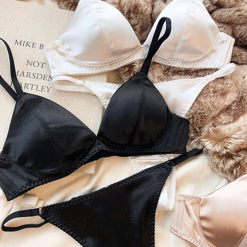 Summer Women Underwear Set Sexy Silken Triangle Cup Wireless Bras French Bralette Seamless Intimates Bra and Thong Lingerie Set