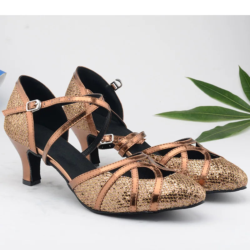 Fashion Ballroom Dance Shoes for Women Glitter Closed Toe Modern Shoe Salsa Ballroom Tango Latin Shoes for Girls Shoes Sandals