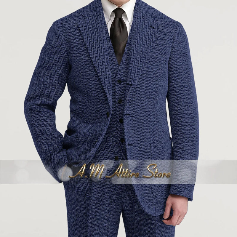 Grey Exquisite Men 3pcs Suit Herringbone Peak Lapel Jacket Vest Pants Set for Wedding Prom Graduation Birthday Party Father Gift