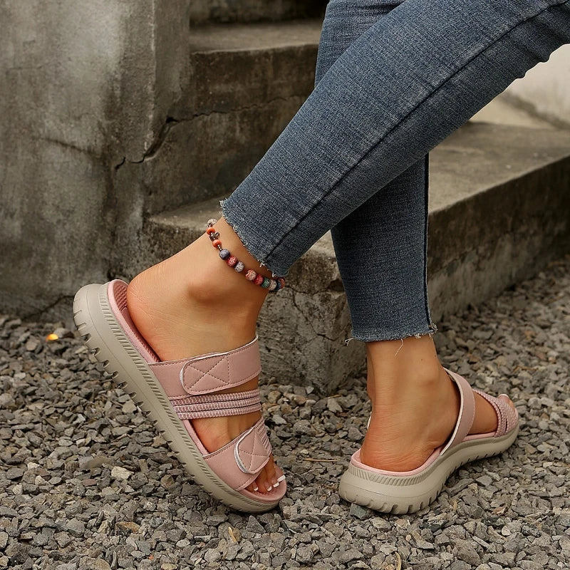 2026 Women's Thick Sole Slippers Sandals Plus Size Lightweight Sweet Slipper Beach Sandal for Woman Sandalias De Mujer Verano