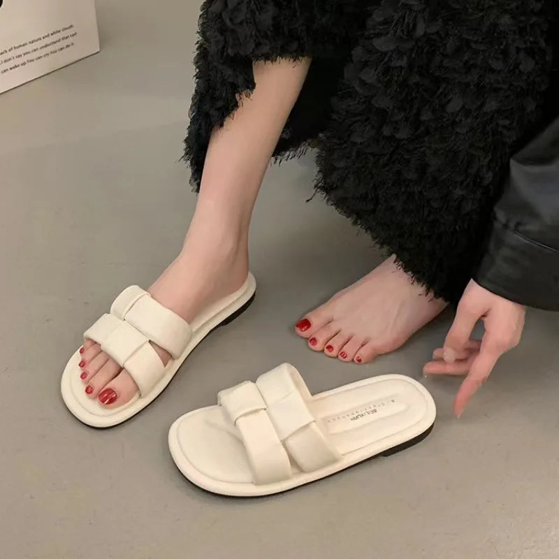 Women's Summer Outdoor Sandals Soft Bottom Flat Slippers Beach Casual Fashion Crystal Pad PVC Material Breathable Slip-On Shoes