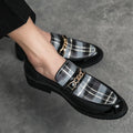 Men's Leather Shoes, British Pointed-Toe Casual Leather Shoes, British Youth Wearing Dress Shoes on One Foot