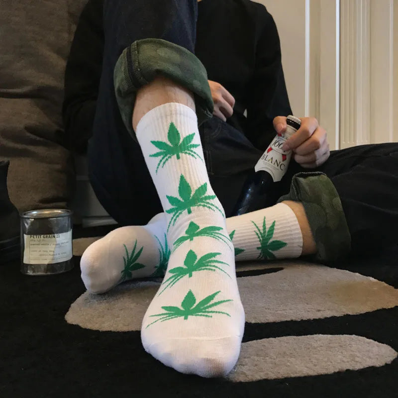 Unisex Socks Maple Leaves Fashionable Harajuku Casual | SAMAG
