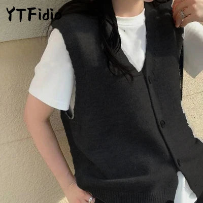YTFidio Women Cardigan Vest Clothing O-neck Tank Tops Four Button Casual Outerwears Ladies Tops Knitted Solid Casual Autumn 161