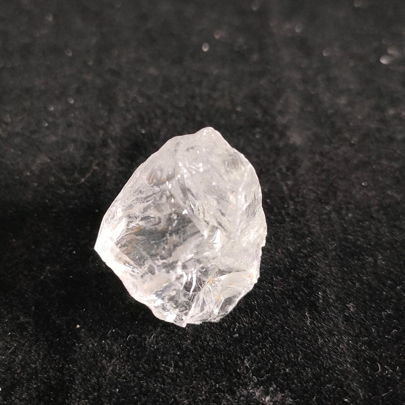 2.5-3.5cm Gorgeous Clear Quartz Healing Rough Natural Raw Stones Crystal For Reiki Healing