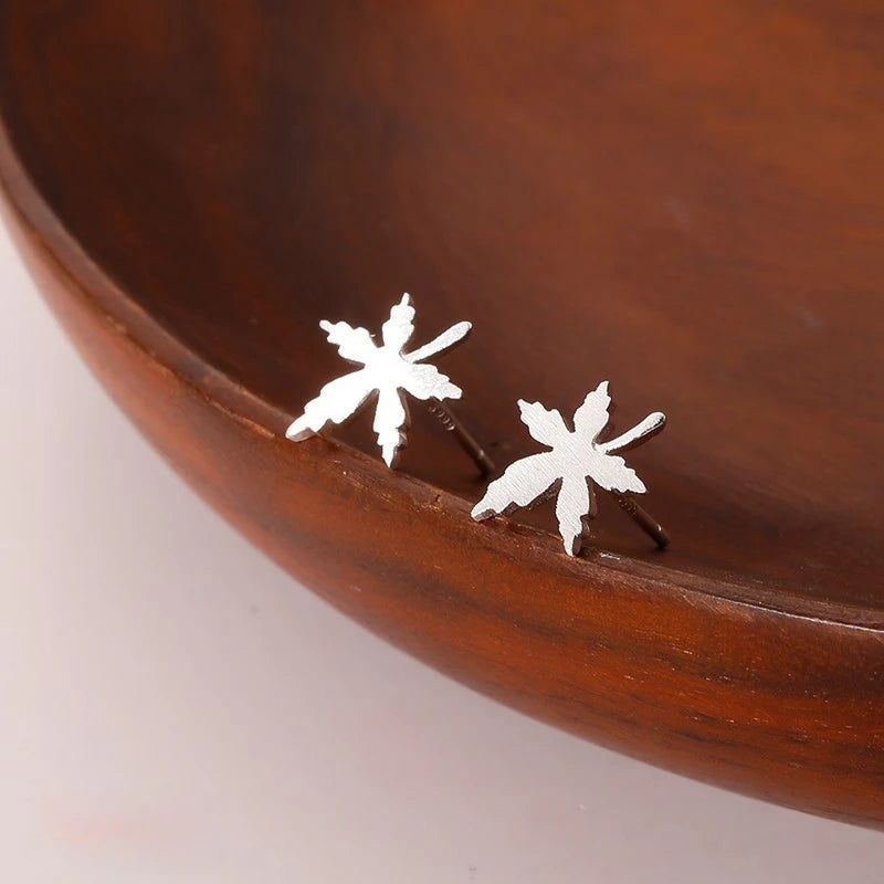 925 Sterling Silver Hypoallergenic Stud Earrings for Women Moon Star of David Maple Leaf Heart Lightning Earrings S999 Jewelry