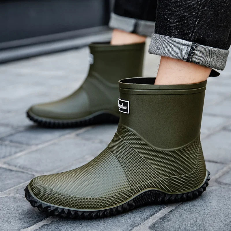 Men Rain Boots Fashion Mid-calf Rubber Boot Outdoor Waterproof Garden Work Shoe Non Slip Fishing Rubber Galoshes Men Rubberboots