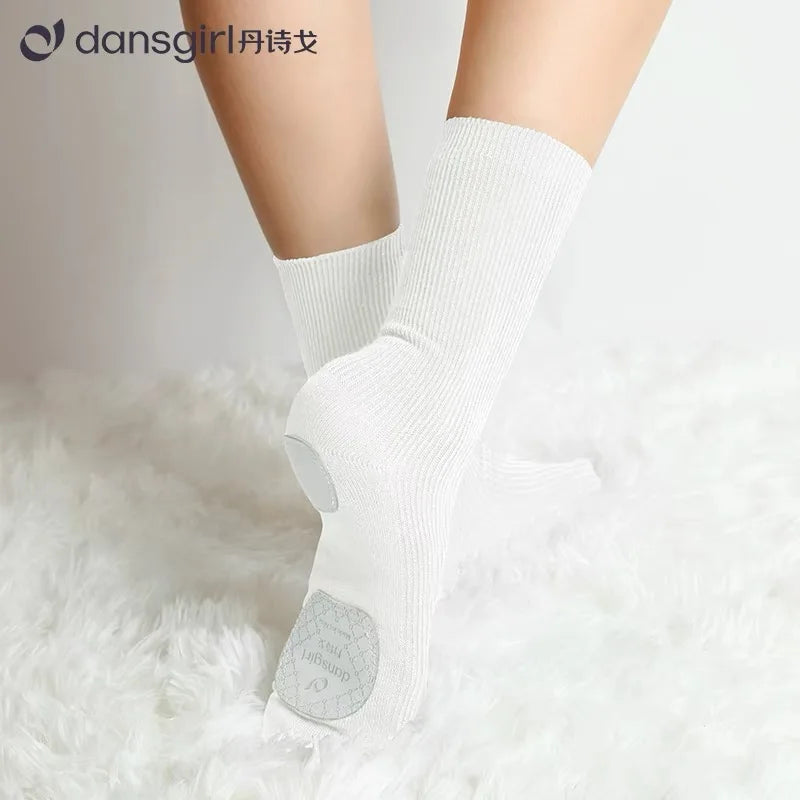 Professional Dance Socks Cotton Mid-tube Bottom Modern Dance Sock Non-slip Silicone Indoor Fitness Socks Floor Socks Dance Sport
