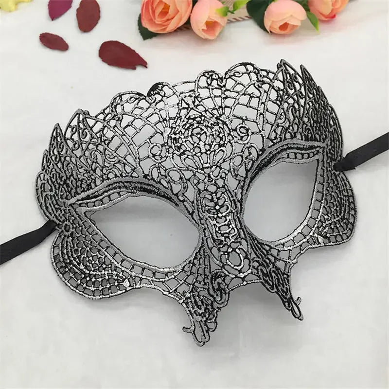 Women's Sexy Half Face Animal Lace Party Mask for Halloween Masquerade Cosplay Party Supplies Ladies Anime Eye Masks Silver