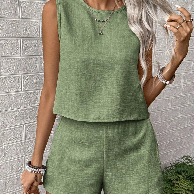 2025 Women's Solid Color Simple Fashion Casual Sleeveless Top and Shorts Set