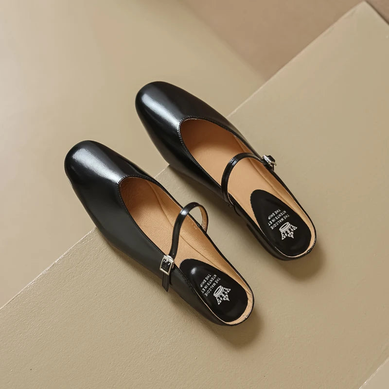 Genuine Leather Slippers Women Flat Heels Covered Toe Ladies Casual Mules Shoe Comfortable Summer Sandals