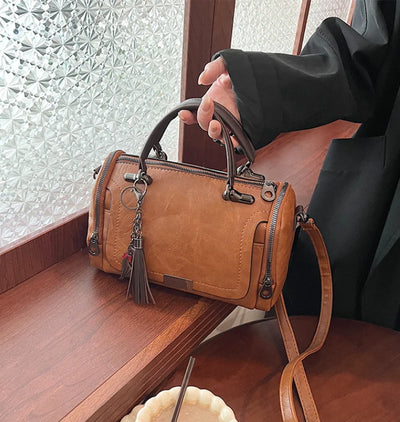 Tassel Decor Women's Large Capacity Shoulder Bag Fashion | SAMAG