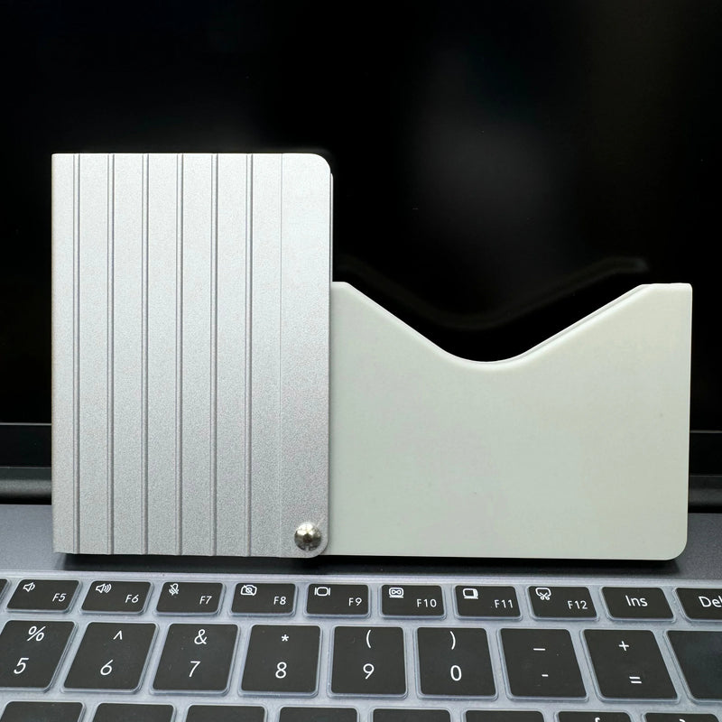 New Suitable for Couples A Premium Gift Holder High-end Card Holder Brand Discount Mini Card From Made of Aluminum-magnesium