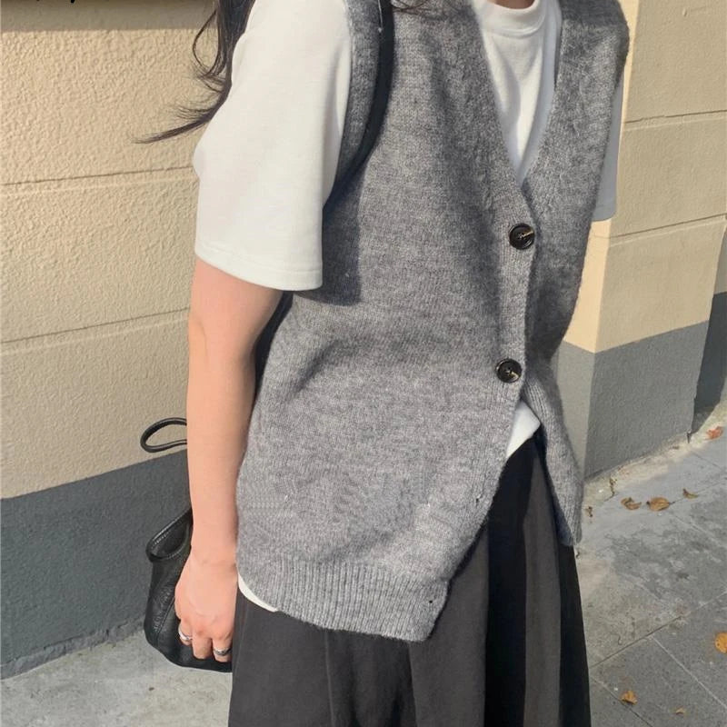 YTFidio Women Cardigan Vest Clothing O-neck Tank Tops Four Button Casual Outerwears Ladies Tops Knitted Solid Casual Autumn 161