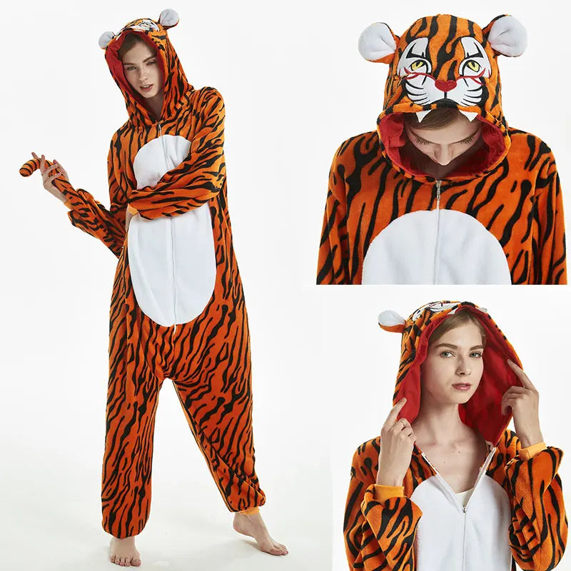 Winter Plush Pajamas Children Capybara Sleepwear Women Men Cosplay Jumpsuit Hooded Boys Girls Flannel Fleece Sleeping Clothes