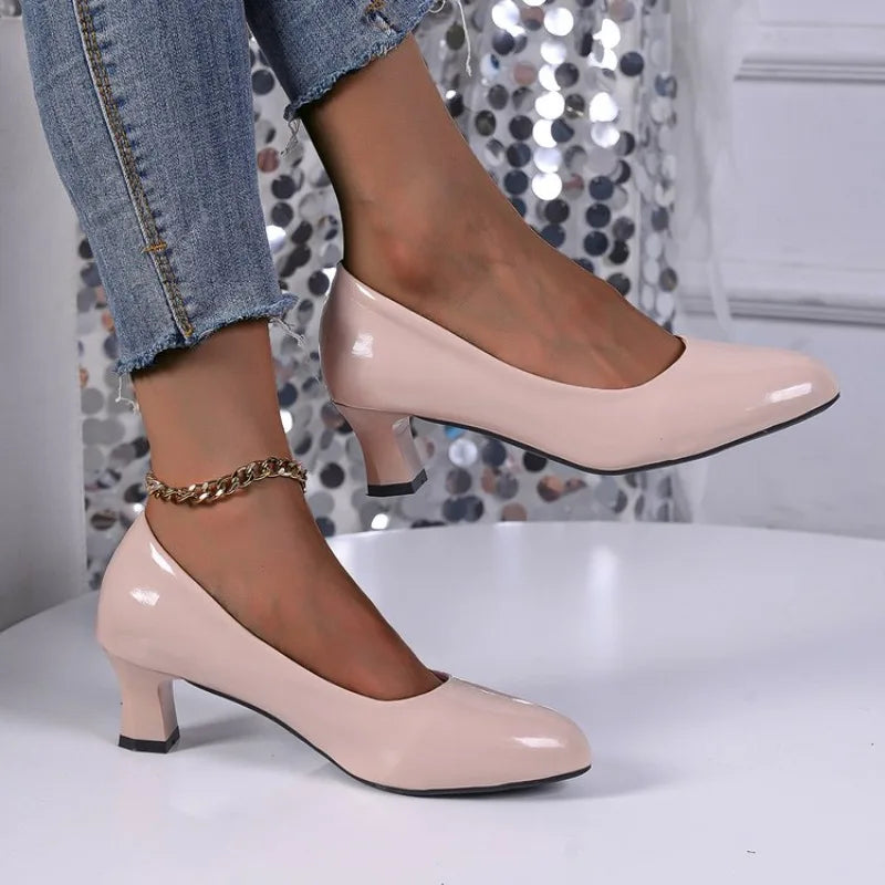 Slip-on Women's Shoes 2026 Autumn Style Shallow Comfortable Work Shoes Casual Fashion High Heels Large Size 36-43