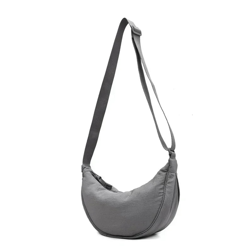 Nylon Hobos Chest Shoulder Dumpling Bag Large Capacity Travel Crossbody Half Moon Belt Messenger for Women Bags Wholesale
