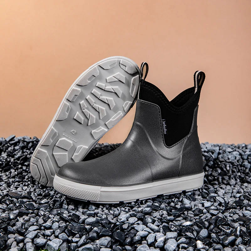 Versatile Casual Middle Tube Waterproof Shoes Men Fashion Hiking Shoes Anti-slip Wear-resistant Outdoors Rain Boots Fishing Boot