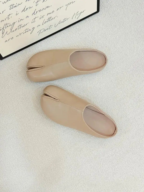 Women Split Toe Mules Soft Leather Tabi Clogs Casual Slip On Low Heel Backless Loafers Comfortable Vintage Flat Shoes for Female