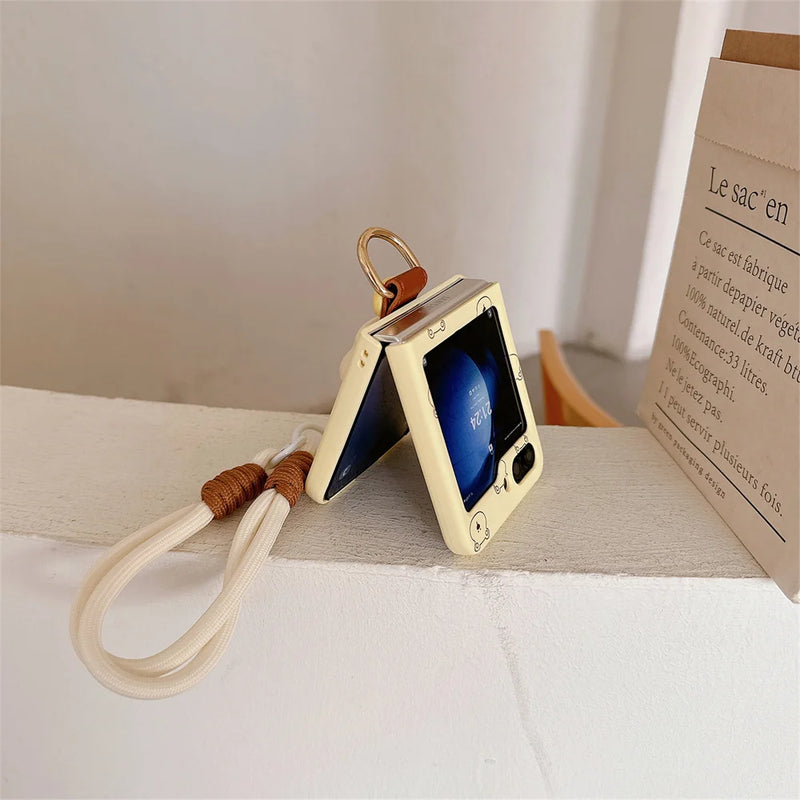Cute 3D Bear Hand Strap Case for Samsung Galaxy Z Flip 6 5 4 3 Lanyard Ring Holder Shockproof Cover for Samsung Flip6 ZFlip5