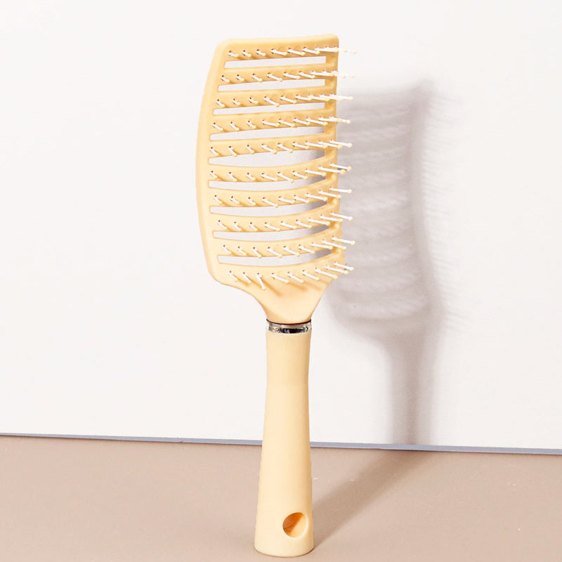 Curling brush - ergonomic handle, hollow design, durable rubber bristles, suitable for all types of hair