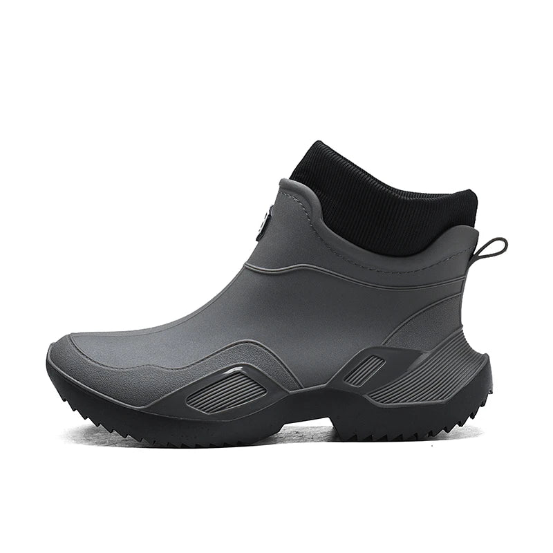 Men's waterproof new outdoor fashion casual rain boots thick anti slip high top wear-resistant comfortable work velvet chef shoe
