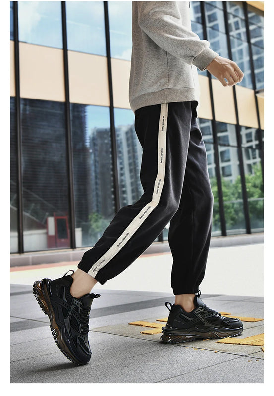 High-quality Large-sized Round-toed Thick-soled Height-increasing Shock-absorbing and Low-top New Casual Sports Shoes