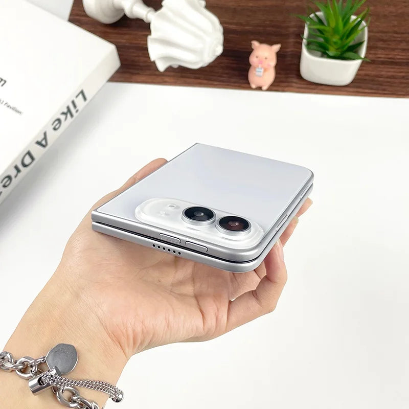 Realistic Dummy Phone for iPhone 18 Folding Mockup Phone for  iphone 18ultra Faux iPhone Display Model Prank Gift