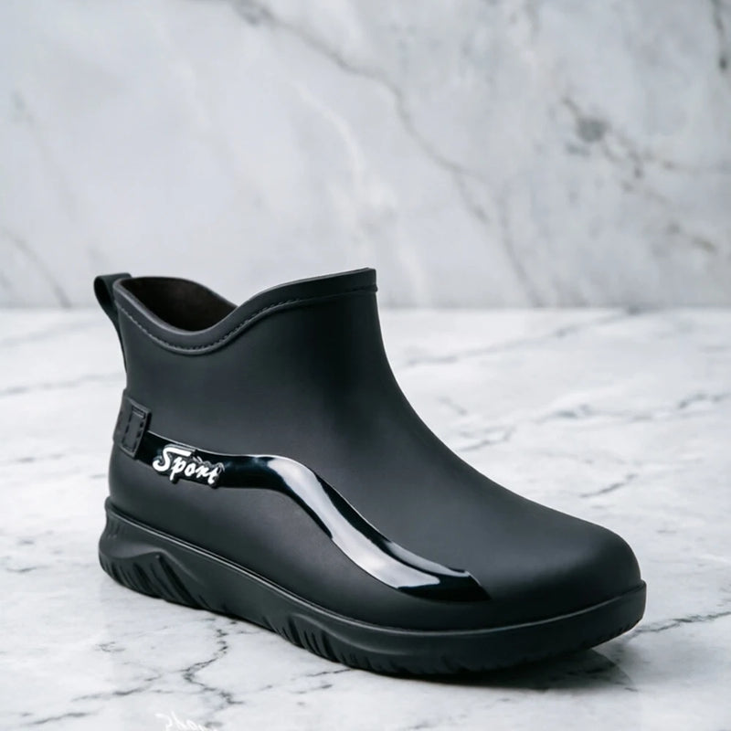 Men's fashionable anti-slip rain shoes