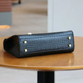 2026 high-end fashion retro crocodile leather women's bag multi-functional handbag for OL businesswoman Boston bag