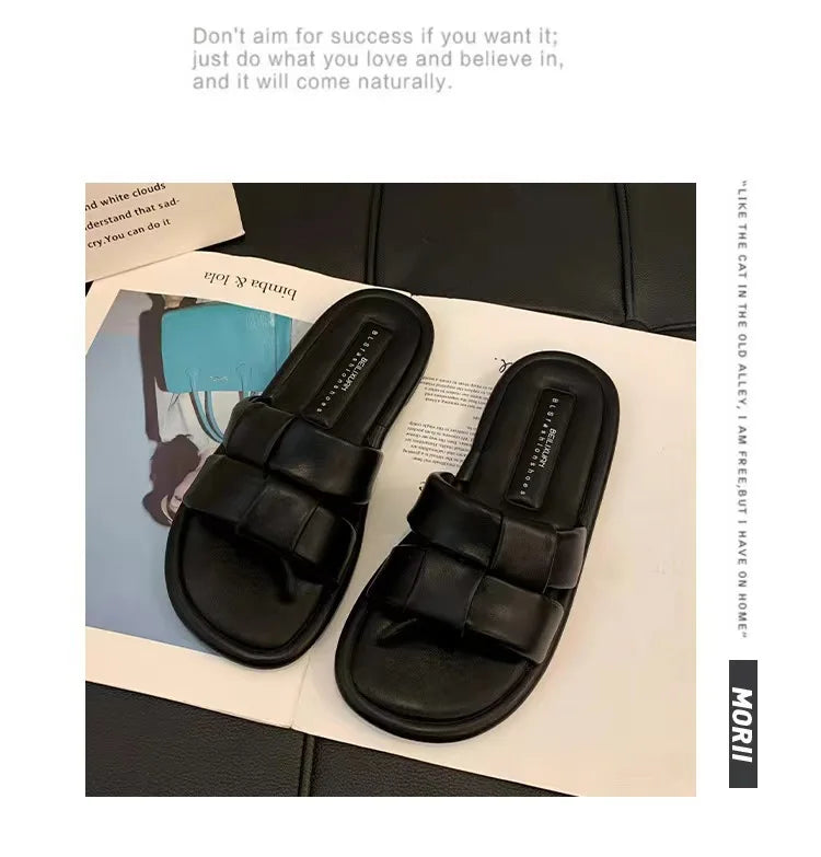 Women's Summer Outdoor Sandals Soft Bottom Flat Slippers Beach Casual Fashion Crystal Pad PVC Material Breathable Slip-On Shoes