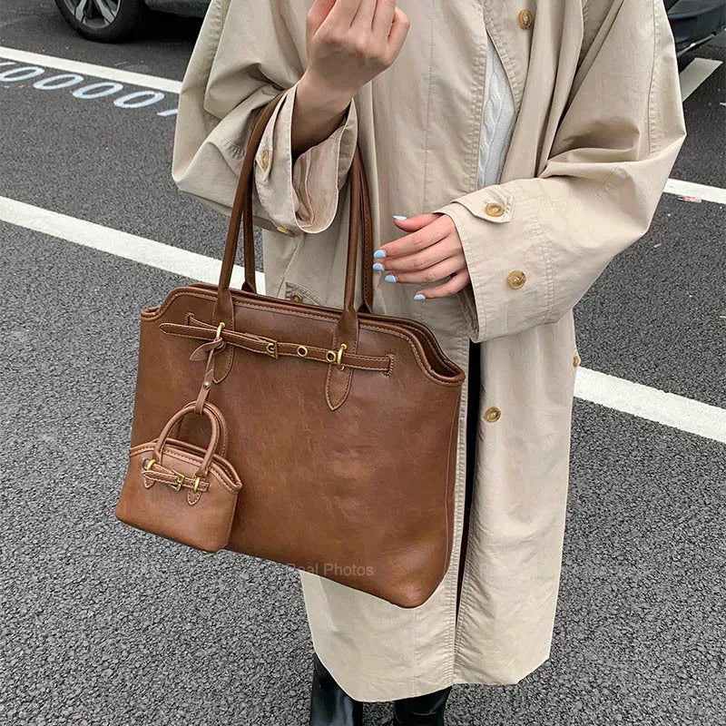 LEFTSIDE Big PU Leather Short Handle Shoulder Bag for Women 2025 Winter Luxury Tote Bag Lady Designer Retro Handbags and Purses
