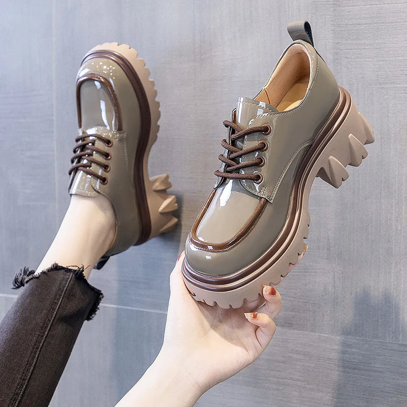 Fashionable Thick Soled High Rise Loafers with Thick Heels Shoes for Women 2024 Autumn Winter New Lace-up Women's Boot