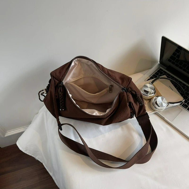 New Women Texture and Versatile Hobo Bags Large Capacity Crossbody Bags Fashion Casual Simple Storage Bags for College Students