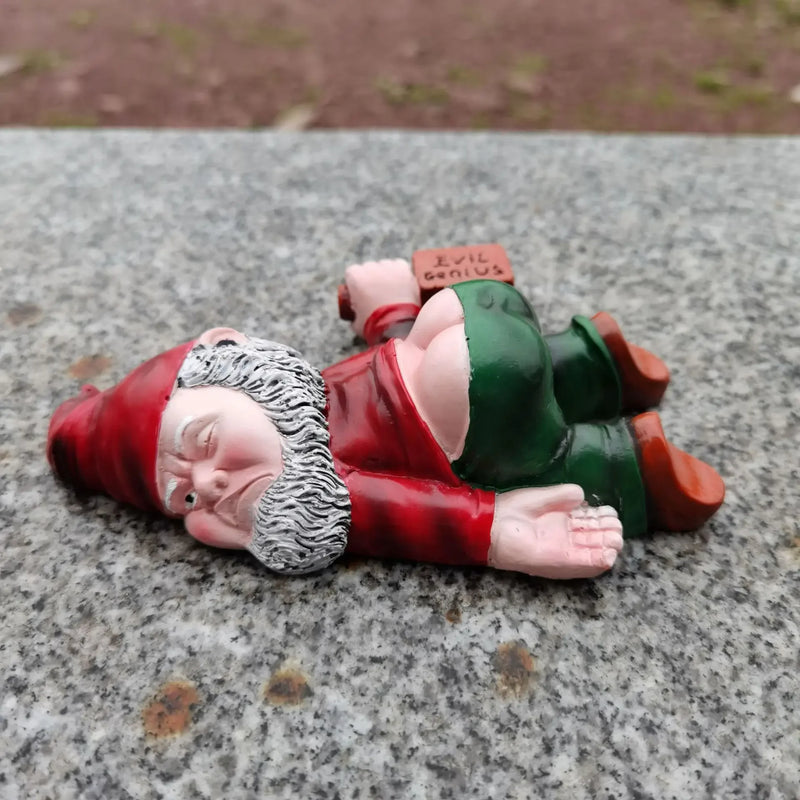 15cm Drunken Garden Gnomes  Funny Resin Statues for Home Decor  Whimsical Indoor Outdoor Ornaments EcoResin Weatherproof