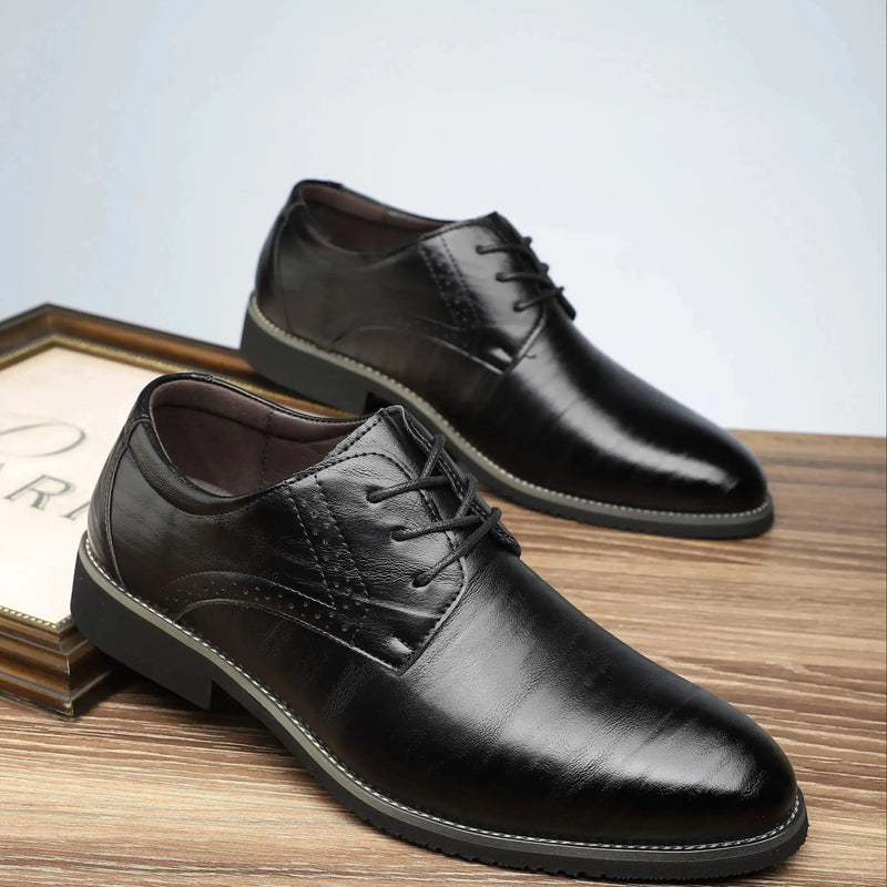 QRLQRL High Quality Mens Classic Black Comfortable Oxford Shoes  Men's Cowhide Carved Business Banquet Casual Leather Shoes
