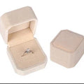 Huitan Velvet Box for Rings/Earrings/Necklaces/Bracelets Simple Classic Engagement Wedding Packaging Boxes - Visuel 7 | SAMAG