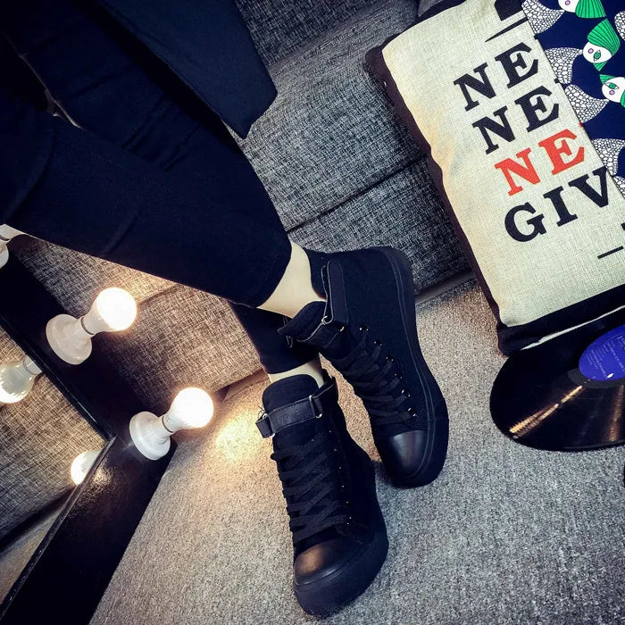 New Canvas Shoes Men's Women's Vulcanized High-top Flat Casual Shoes Student Couple's Board Shoes Sneakers Zapatos Casuales