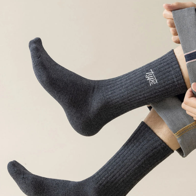 Pairs of Fashionable Men's Mid-Calf Sports Socks, Letter | SAMAG