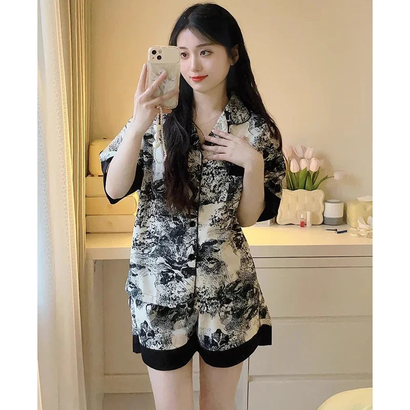 Chinese Elegant Ink and Wash Painting Women's Pajamas | SAMAG