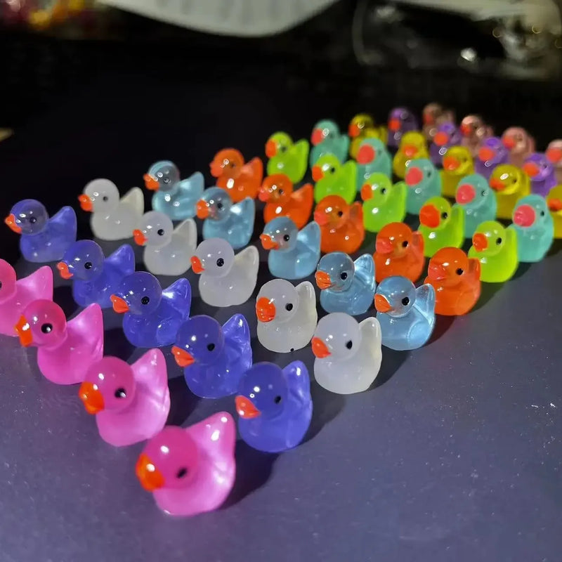 50PCS Glowing Mini Resin Little Ducks Moss Microlandscape Miniature Duck Figurines Fairy Garden Accessories Home Decor