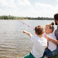 Kids Adult Beginner Fishing Rod Combo Set Saltwater Freshwater Kit with Spinning Rod Reel Carry Bag Anti Slip Handle Easy to Use