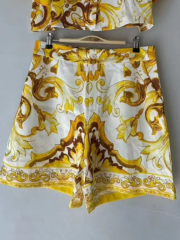 2026 Summer Women's Clothing Retro Geometric Print Lapel Loose Shirt Two-piece Set + Wide Leg Shorts Hot Pants Fashion Suit