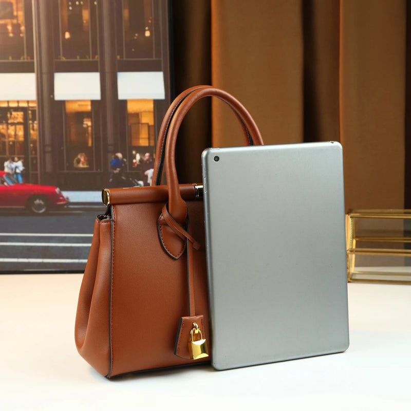 Cross-border trendy fashion clip handbag fashionable women versatile Boston bag with lock