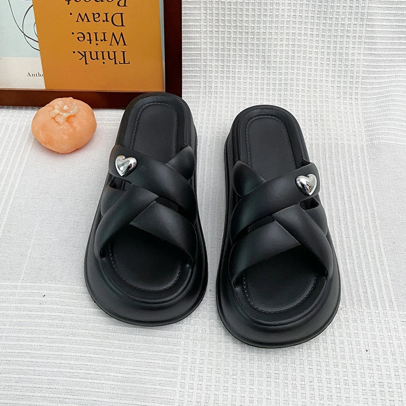 Slippers for Women's Summer Outer Wear New Super Popular Sandals Thick-Soled Non-Slip Beach and Seaside Slippers