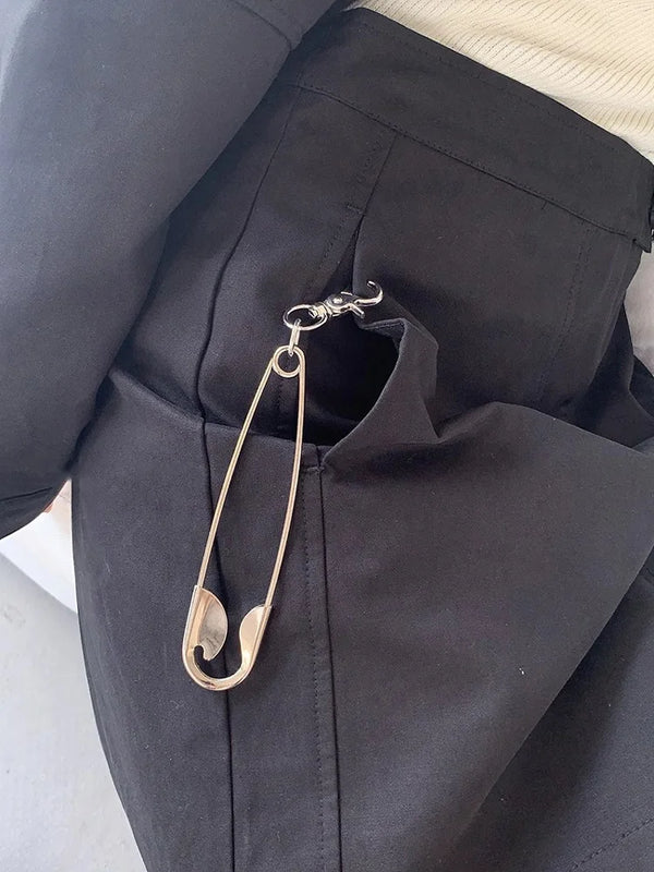 ZHUHE The Large Brooch And Hairpin In Cyberpunk Style Are Perfect Jewelry Accessories For Women And Party Gifts