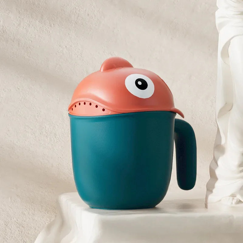 Baby Bath Shower Head Rinse Cup Cartoon Shark Cute Shower Washing Bathroom Accessories Bathing Toys for 0-6 Years Old Baby