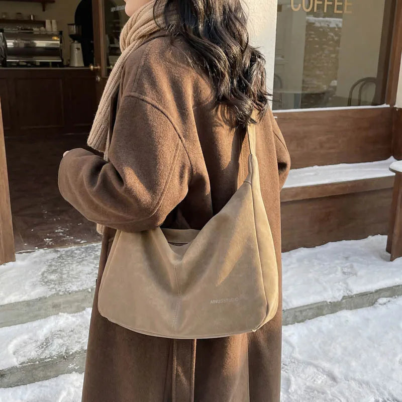 New Hobo Bag Comfortable and Versatile Crossbody Bags Large Capacity Casual Shoulder Bag Vintage College Commuter Lazy Style