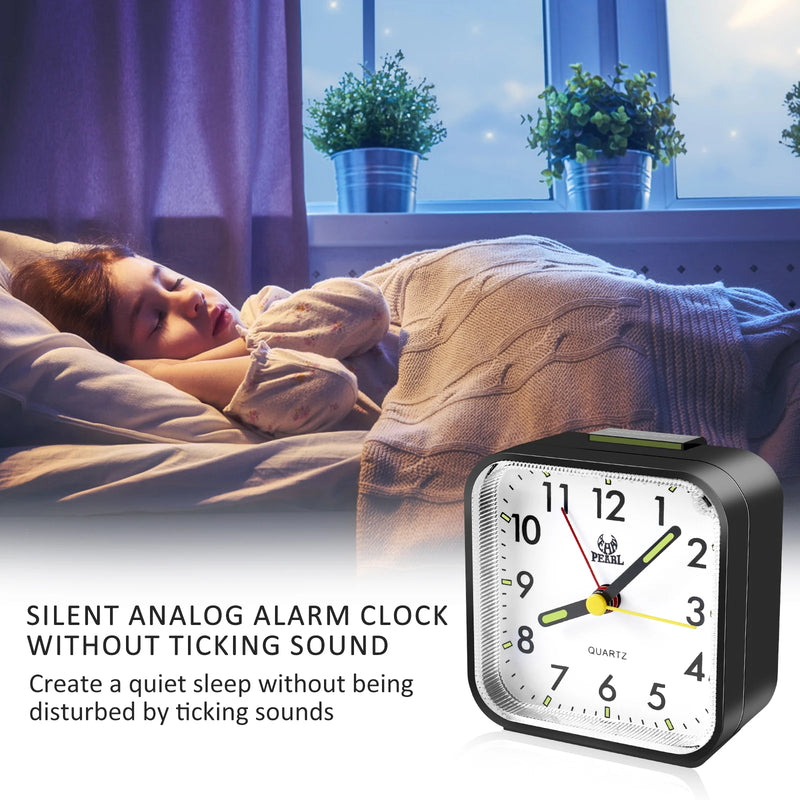 Analog Alarm Clock Battery Operated Analog Desk Clock Portable Silent Bedside Clock with Night Light for Bedroom Bedside